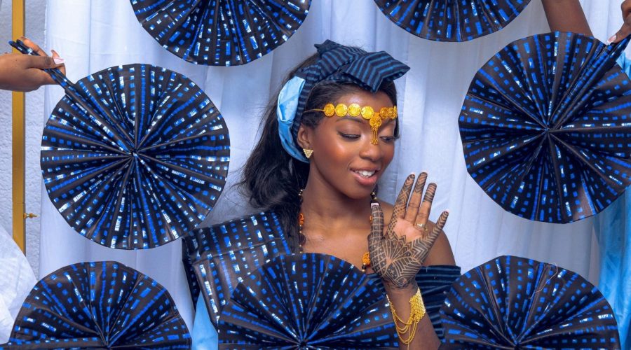 Mariage Ethno-Chic à Lomé : le Guide de la Location pour une Réception Authentique et Mémorable