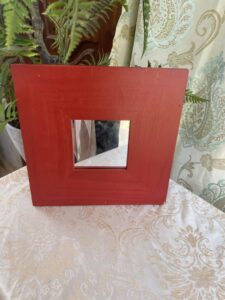Petit miroir décoratif rouge - 1500 FCFA