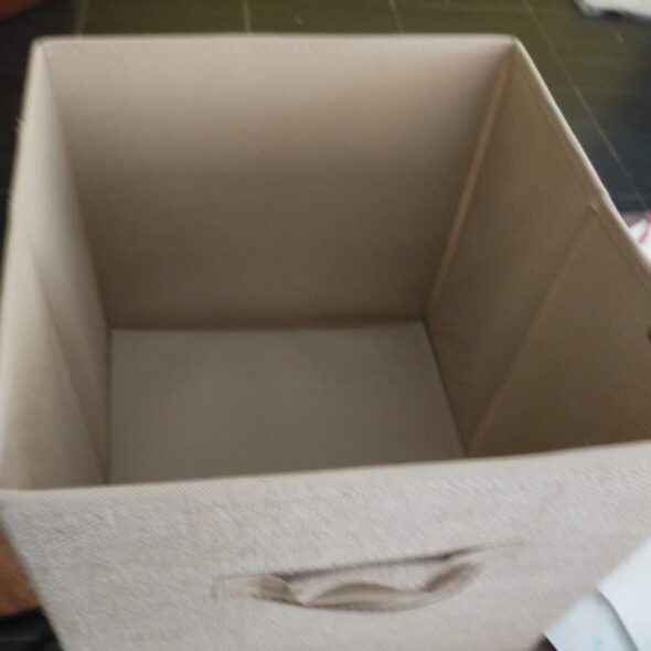 Jolie boîte de rangement beige – Pratique et stylée - 1000 FCFA