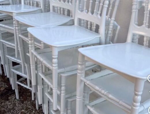 Location chaises Napoléon Lomé  – 800 F
